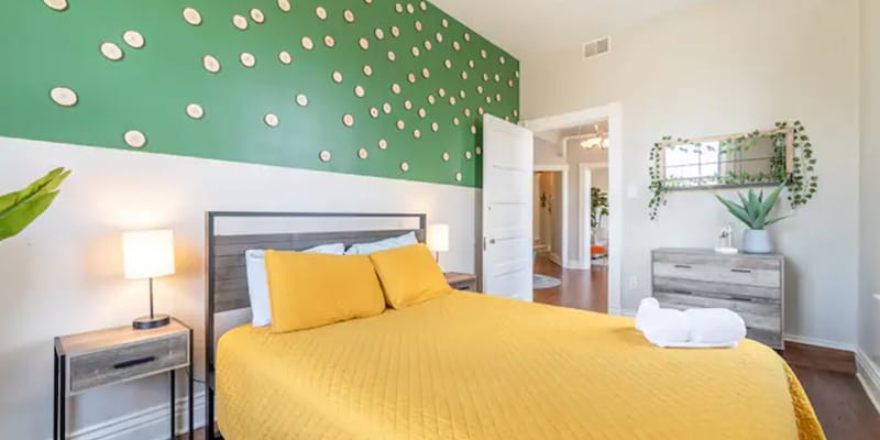 pattern bedroom wall with black and gold and silver wall